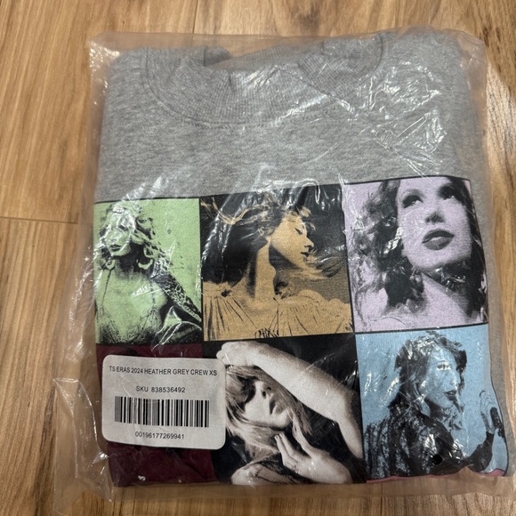 Taylor Swift | The Eras Tour II Gray Crewneck | New - Picture 12 of 16